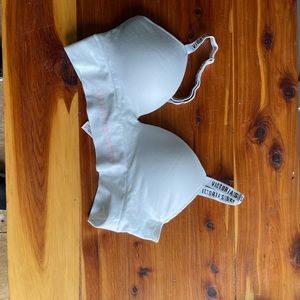 Victorias Secret wireless white size medium bra.